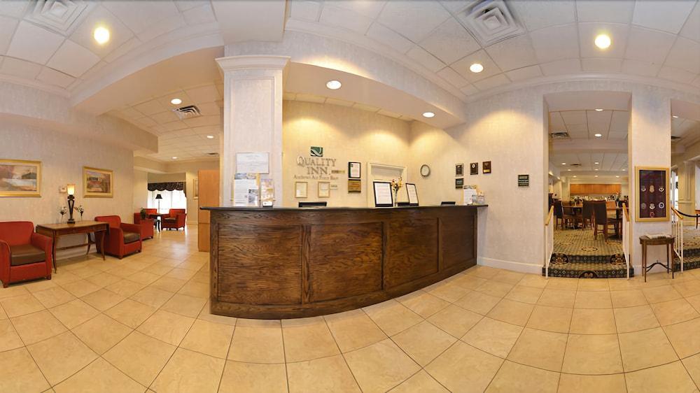 Quality Inn Near Joint Base Andrews-Washington Area Camp Springs Dış mekan fotoğraf