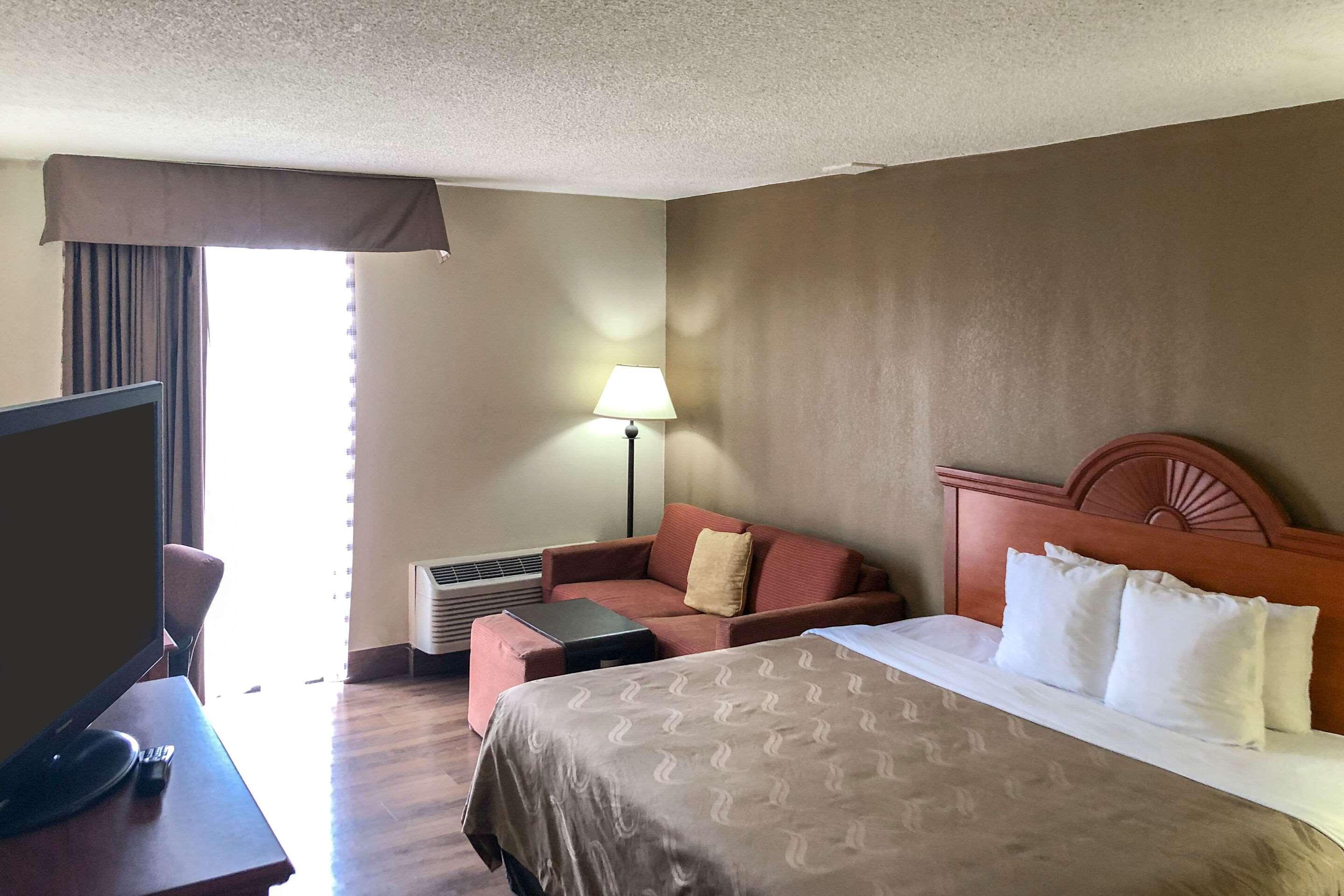 Quality Inn Near Joint Base Andrews-Washington Area Camp Springs Dış mekan fotoğraf