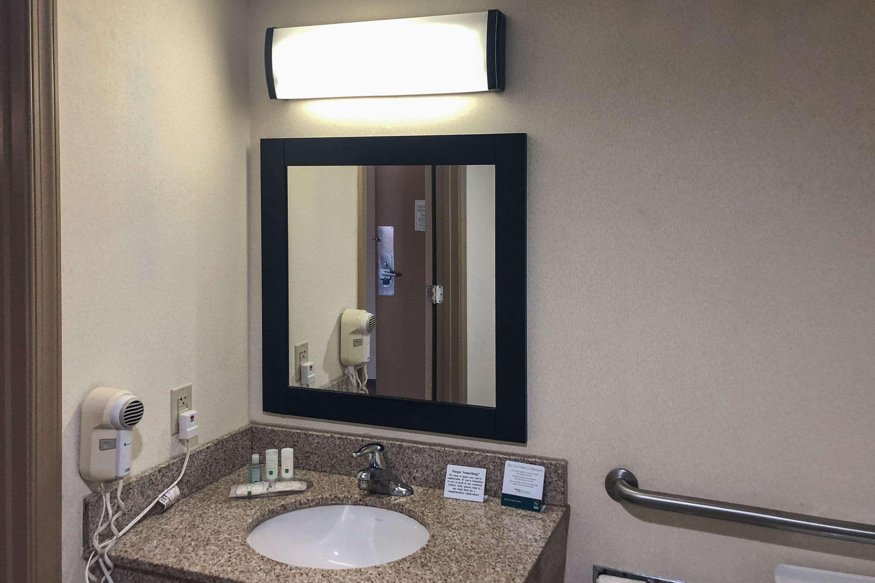 Quality Inn Near Joint Base Andrews-Washington Area Camp Springs Dış mekan fotoğraf