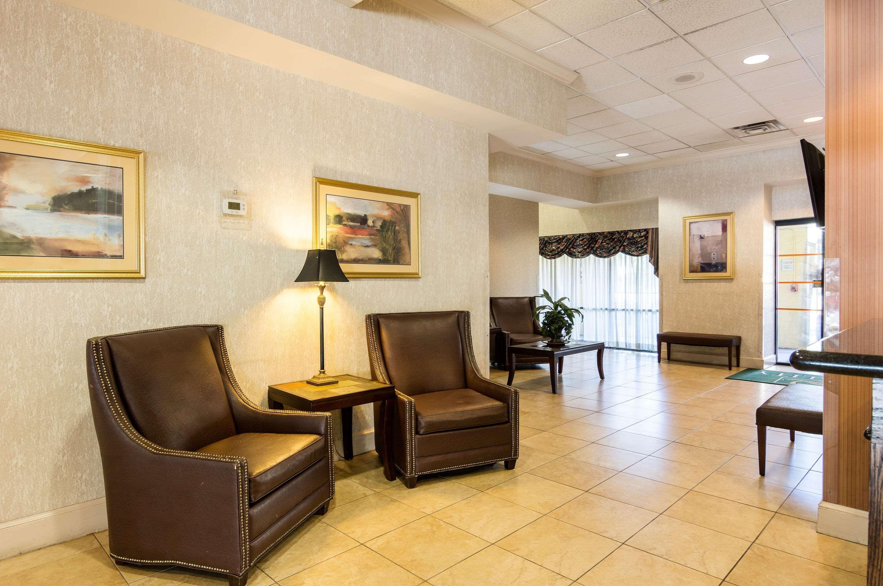 Quality Inn Near Joint Base Andrews-Washington Area Camp Springs Dış mekan fotoğraf